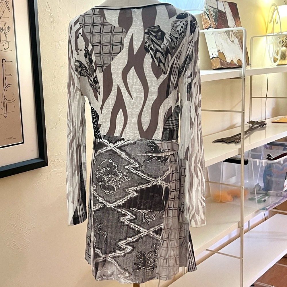 Vtg Cache’,Y2k,Rare Button-Front, Patch-Patterned… - image 3